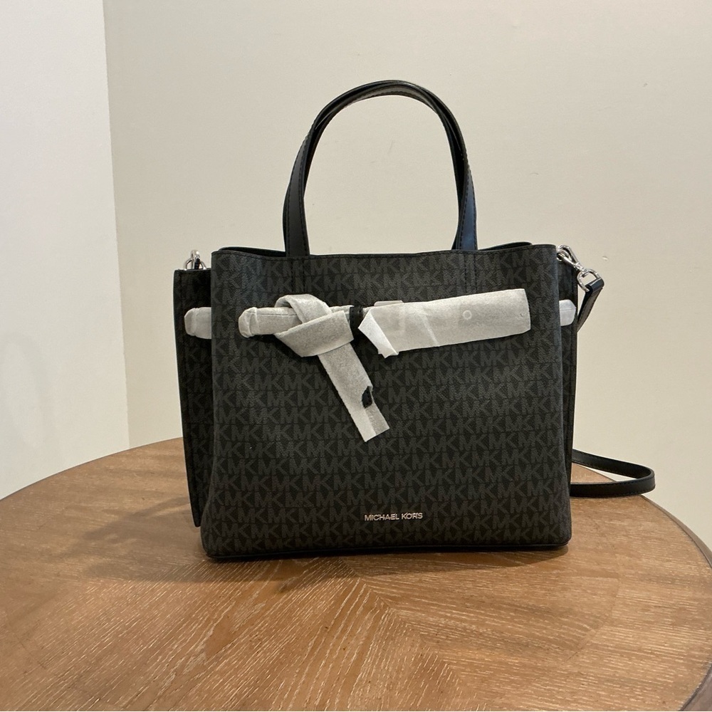 MICHAEL MICHAEL KORS Emilia Medium Signature Logo Satchel. NEW - Picture 6 of 10
